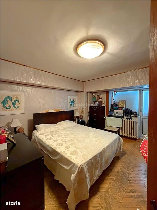 4 camere B-dul Decebal, stradal, aproape de metrou