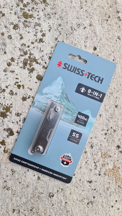 Sog Powerpint мултитуул с оригиналния калъф и комплект битове