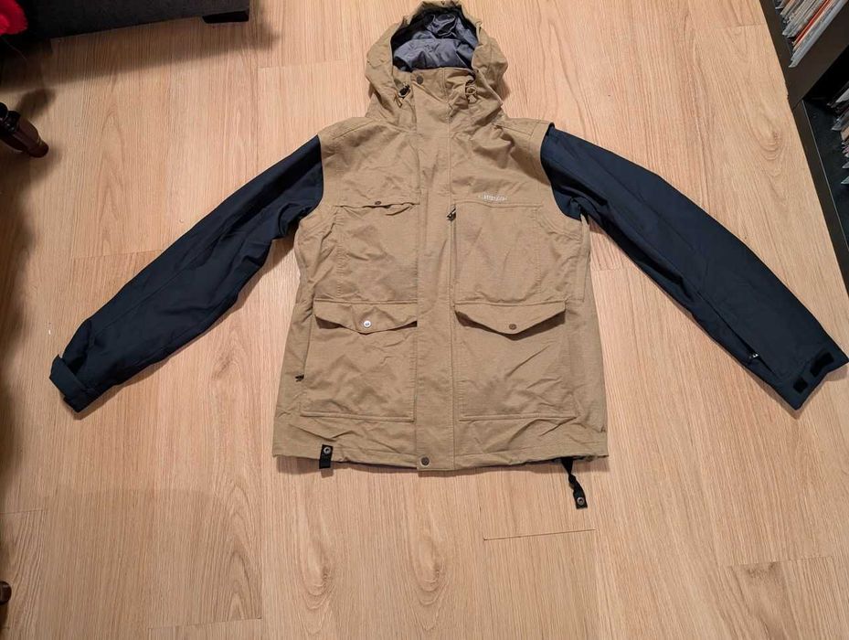 lib tech , Gnu , thirty two dragon snowboard quiksilver Capita