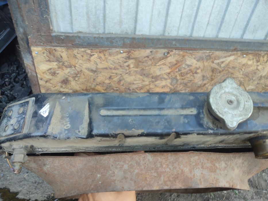 Продам радиатор УАЗ