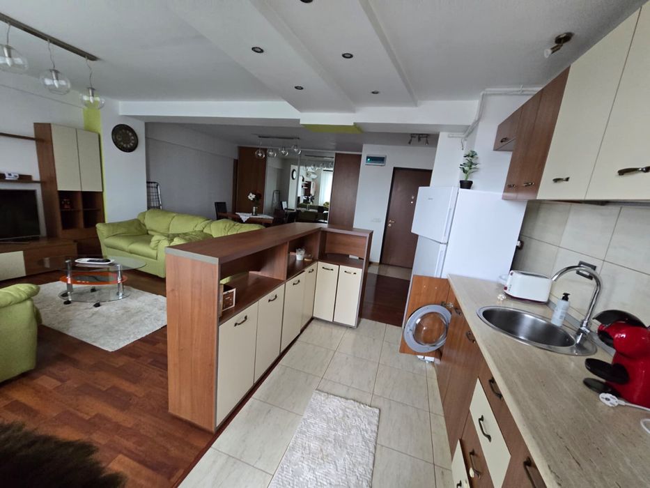 Tomis plus -de inchiriat