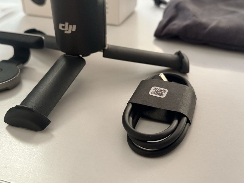 DJI Osmo Mobile 7P Sistem de Stabilizare pentru Telefon