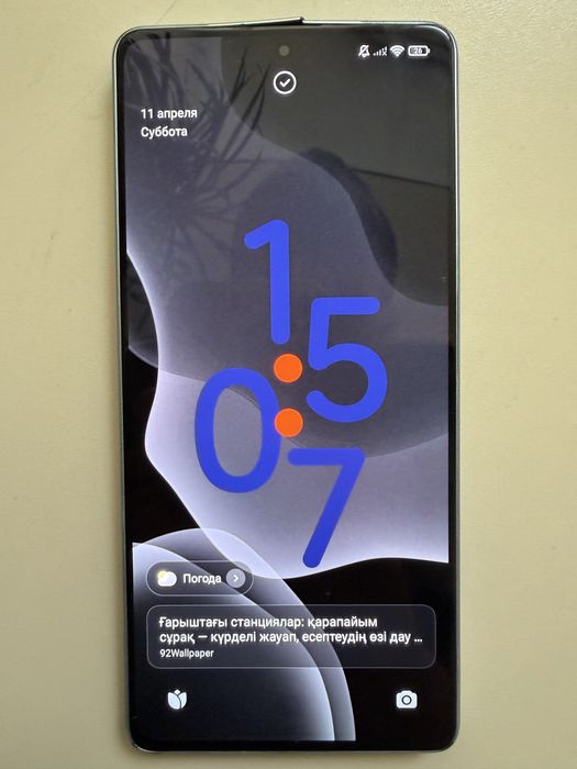 Poco F5 в хорошем состоянии