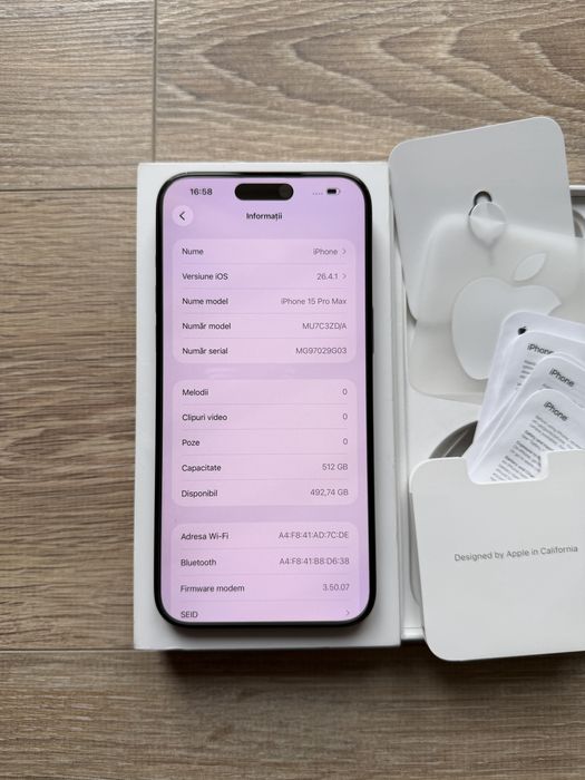 Iphone 15 Pro Max, 512 gb, bat.84%, negru - sticla spate fisurată