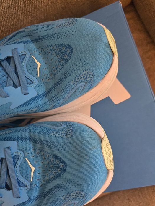 Hoka, pantofi alergare