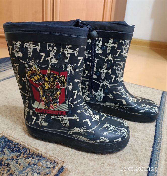 Резиновые сапоги р-р 32