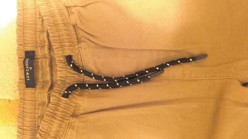 Дънки и карго панталони за момче, размери 38, 40 и 42