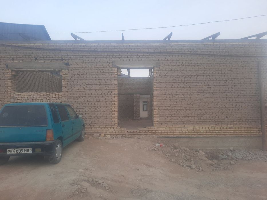 Янги курилайотган уй