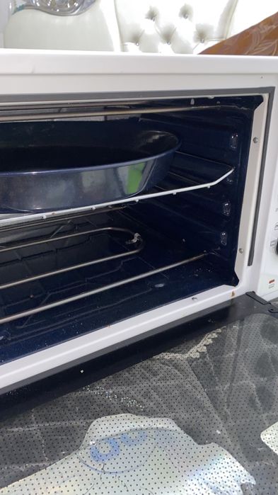 духовая печь продам
