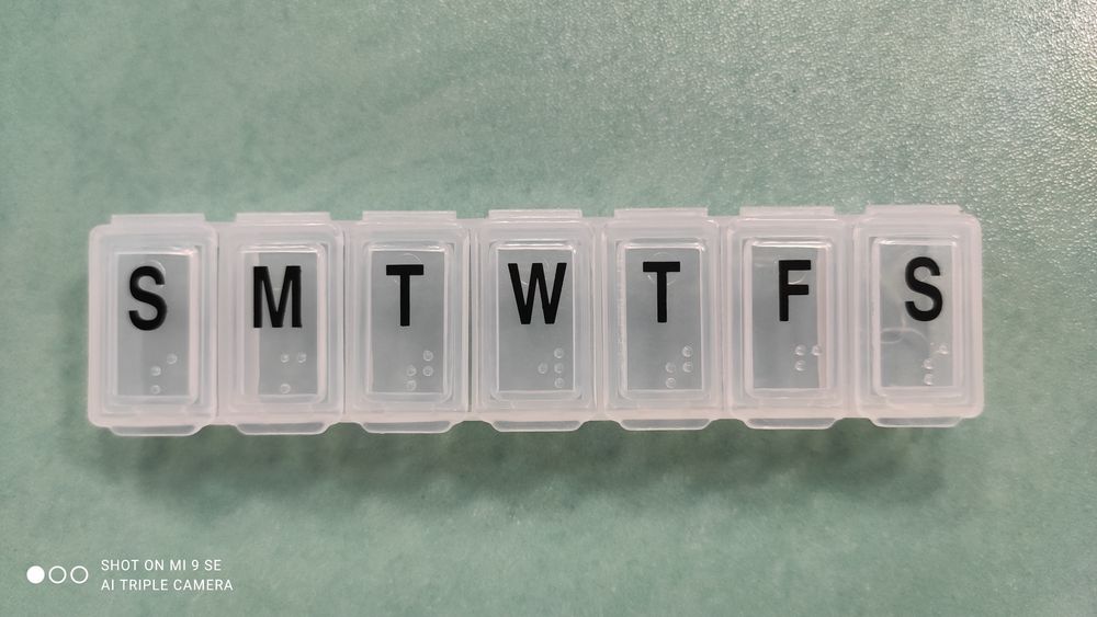 Таблетница неделька