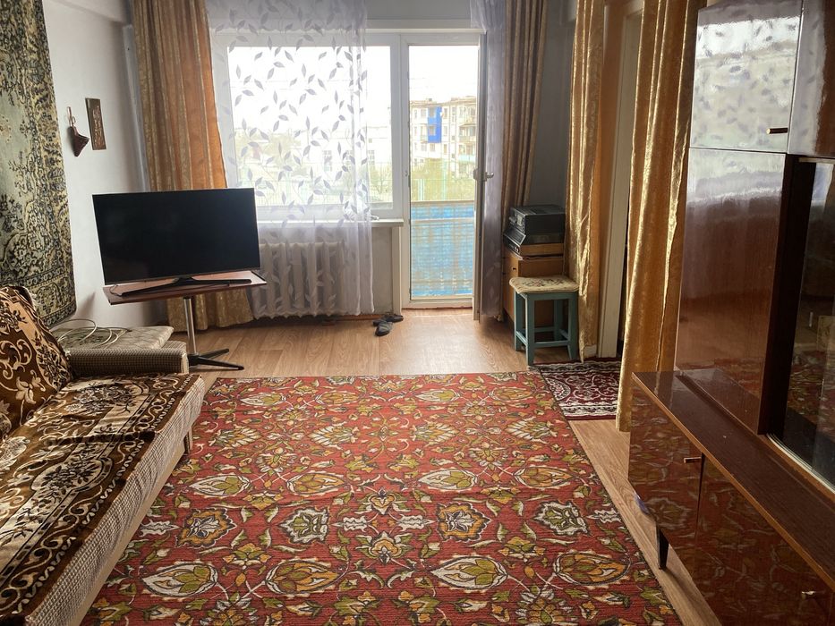 Сдается квартира по месячно