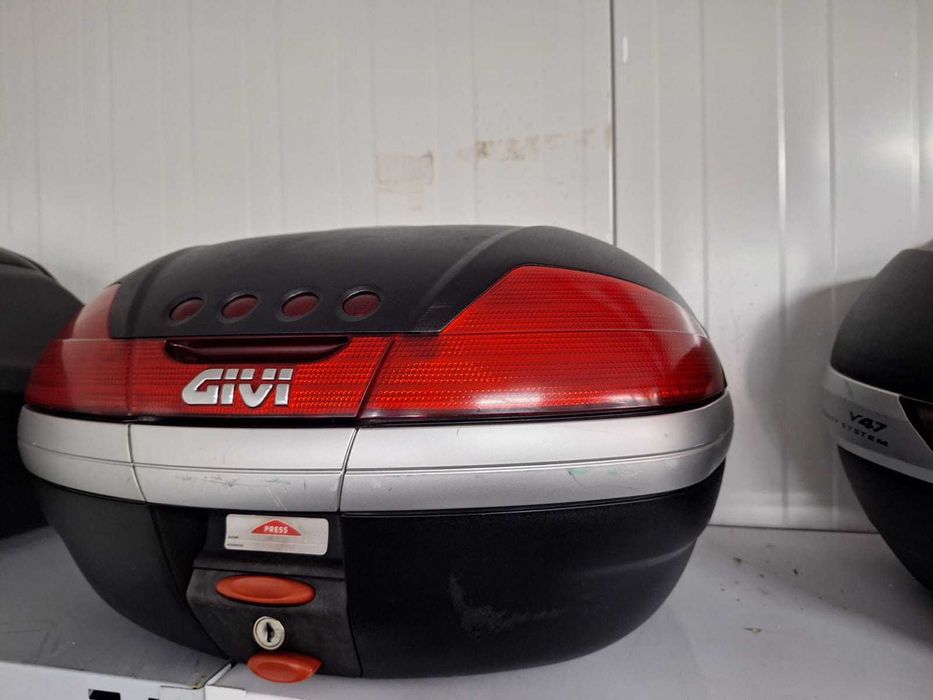 Багажен куфар за скутер / Багажни куфари / топ каса за мотор