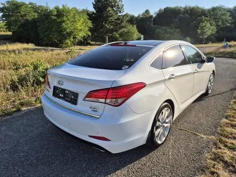 Vând Hyundai i40