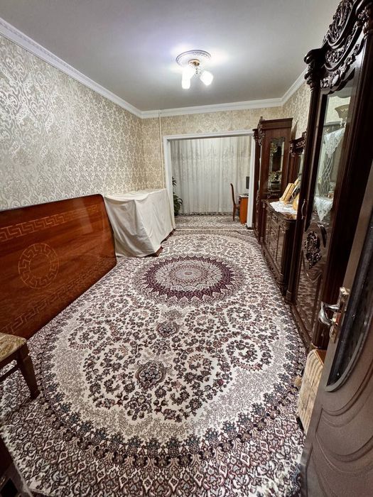 Юнусабад 14 Лулу магазин 3/4/5 балкон 2х6м 78м²