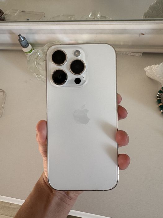 iPhone 14 pro silver 256 gb