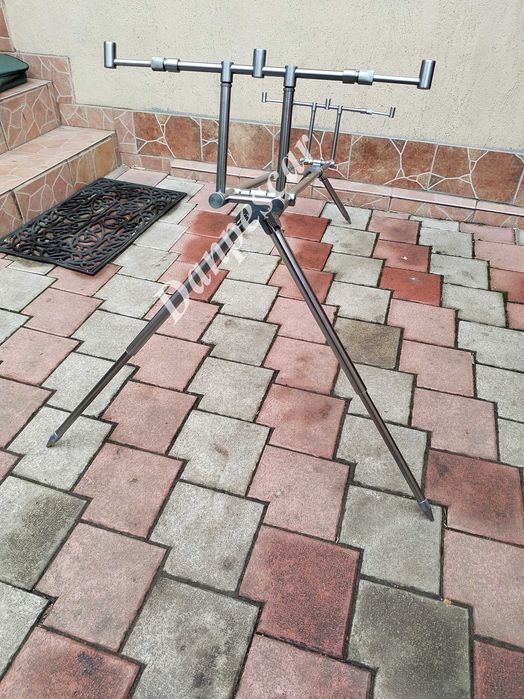 Rod pod Eastshark pentru 3 lansete full metal SCF803AL