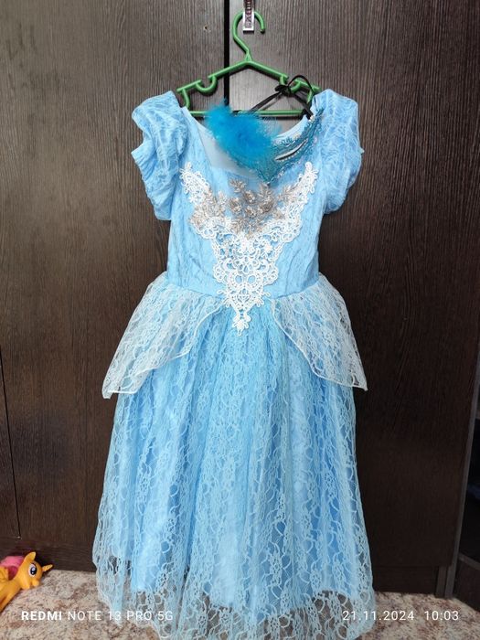 Платья карнавальный