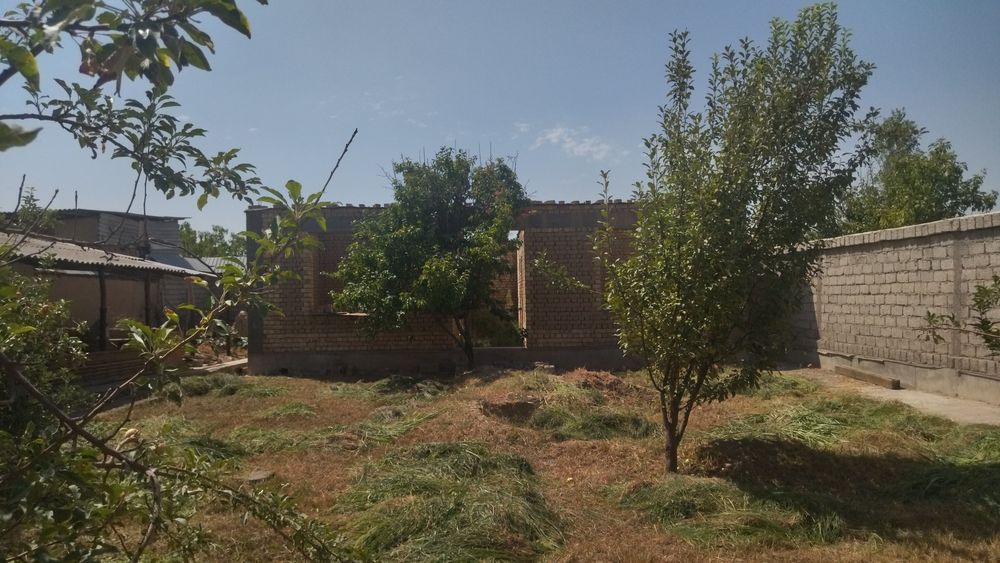 Земельный участок