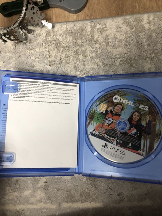 NHL 23 срочно продам