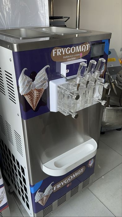 Frezer regomat.Muzqaymoq aparat.Марожние апарат