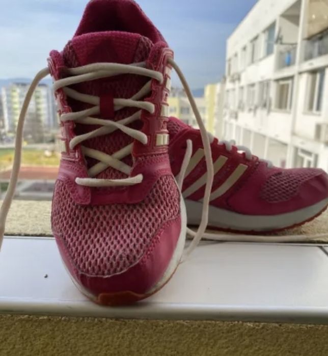 маратонки  Adidas