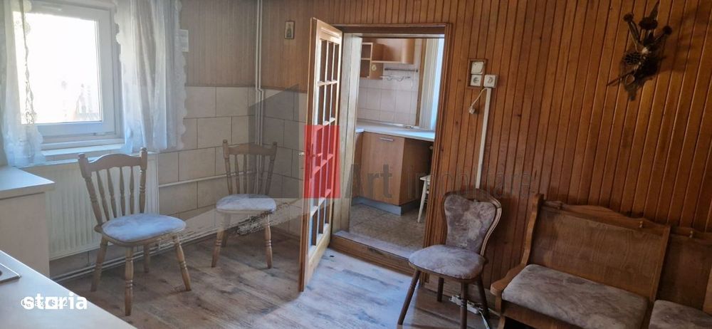 Casa De Vanzare In Busteni- Poiana Tapului