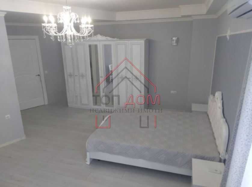 Дава се под наем Многостаен апартамент в Варна, Младост 1 - 300 кв.м за 1500 € - Снимка #4