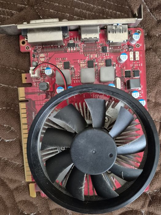 Продам GTX1050 2gb хорошем состоянии