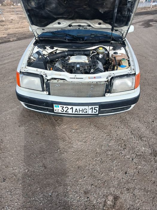 Продам AUDI 100 C4