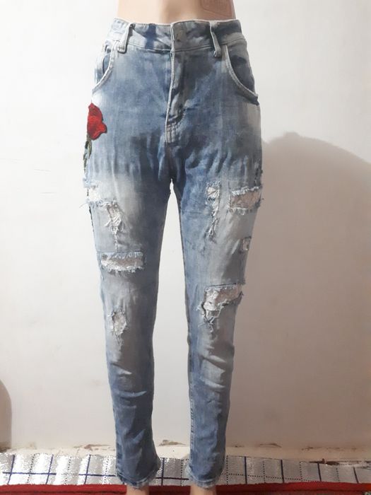 Недорого Женские джинсы и кожаные брюки