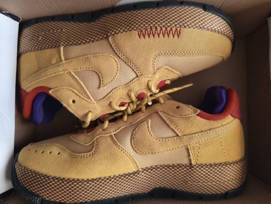 Маратонки Nike 35.5 , 37.5 , 39