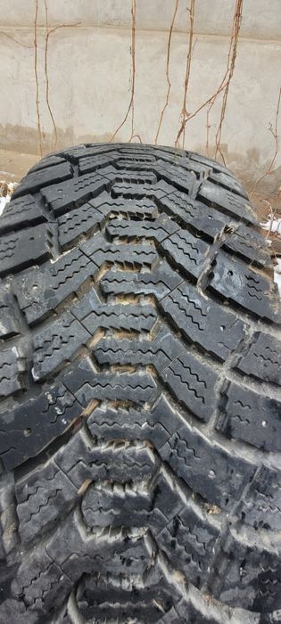 шина с дисками зимний 185/70/14