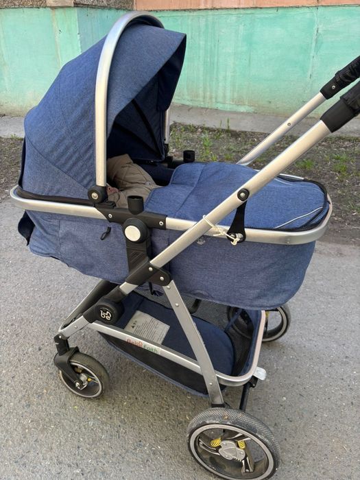 Коляска в отличном состоянии