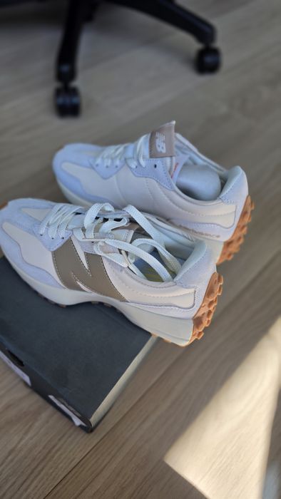 New Balance маратонки