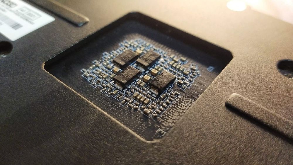 6м Гаранция! RTX 3070 TI 8GB INNO3D ICHILL X4