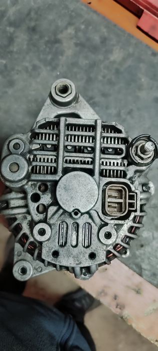 Генератор Митсубиси