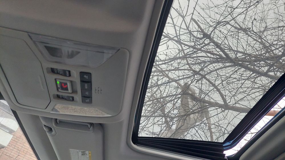 Автомобиль тойота