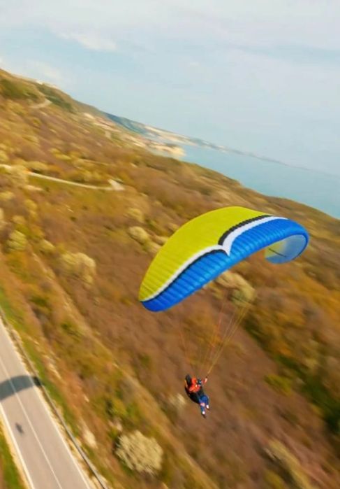 Продавам крило Independence Geronimo 2 размер M (80-105)