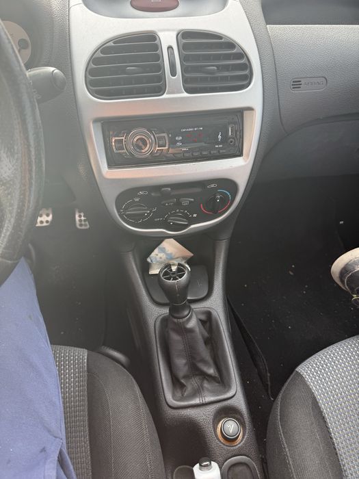 Vand Peugeot 206 1.4
