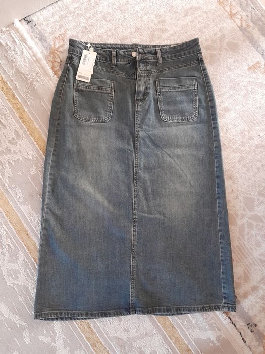Продам джинсовую юбку. Новый 14000т