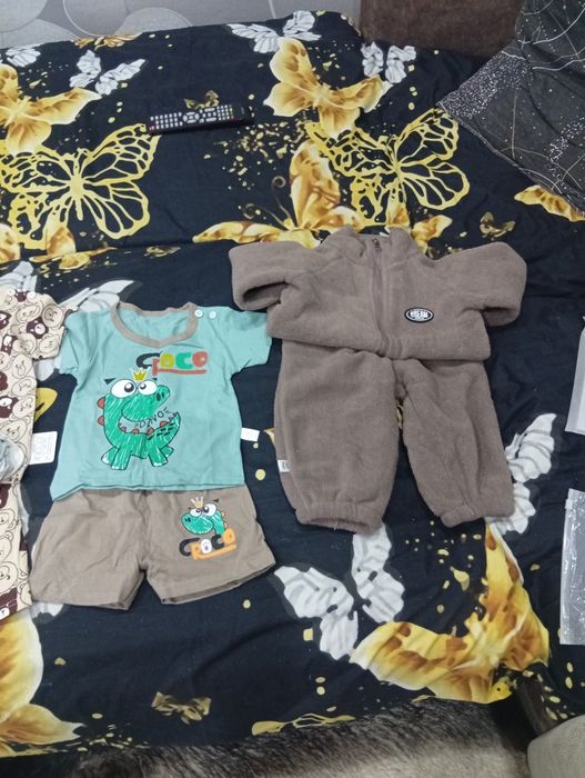 Продам детские вещи новые
