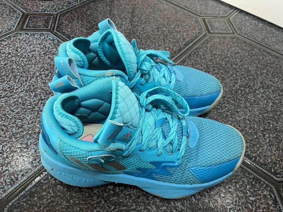 Маратонки за баскетбол Nike, Adidas, Jordan 36.5,35,37.5,38