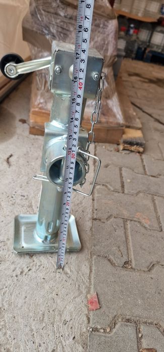 Picior sprijin remorca platforma 3.5 tone preț 550 lei se poate trimit