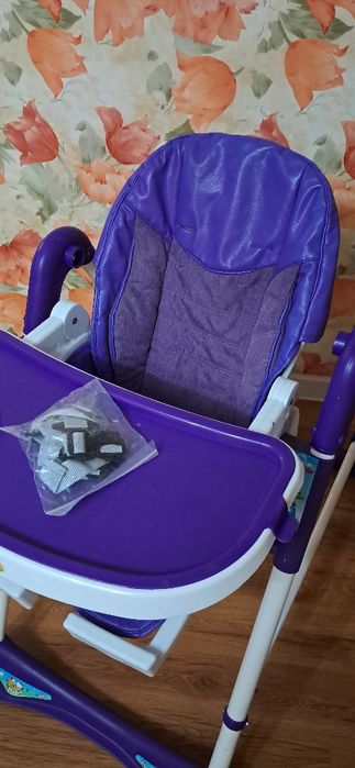 Продам стульчик для кормления