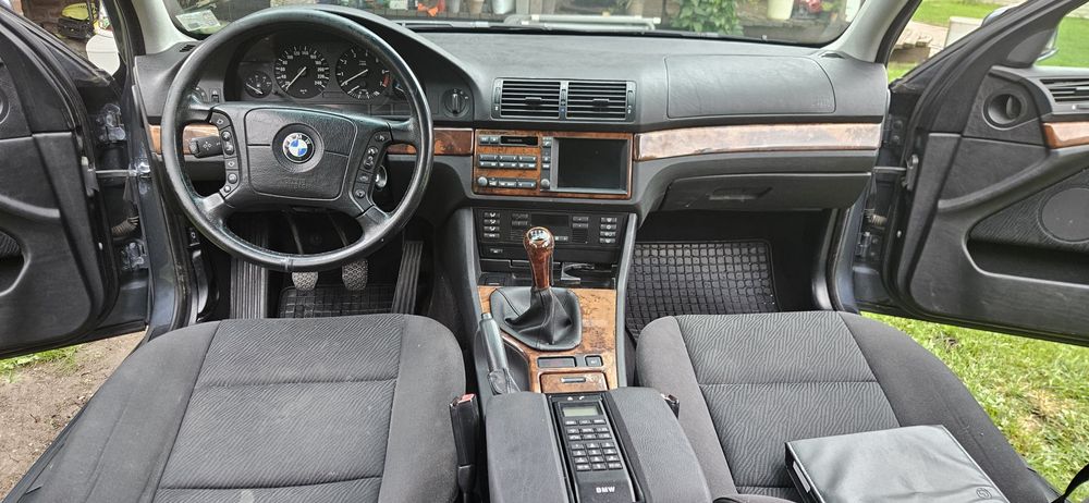 BMW E39 520i (Manual) – 225.000 km  – Stare Tehnică  bună
