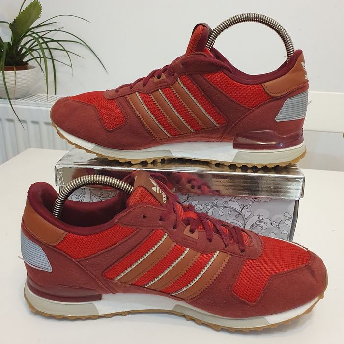 Adidas original  mas 43,5