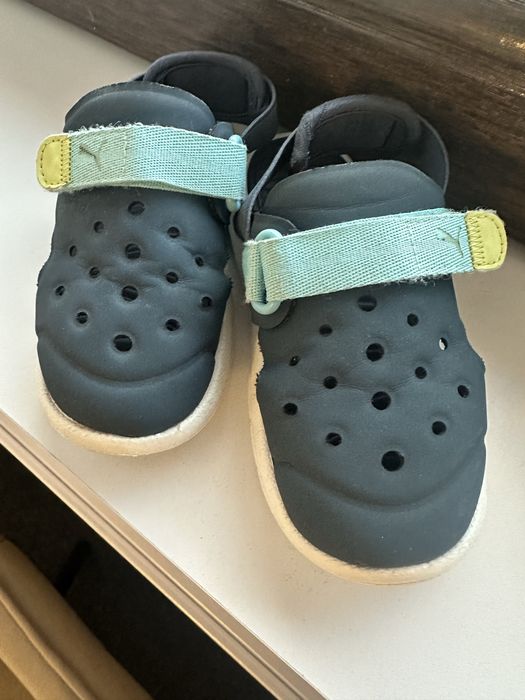 Sandale Puma copii marime 25
