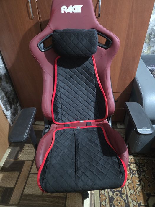Игровое удобное кресло