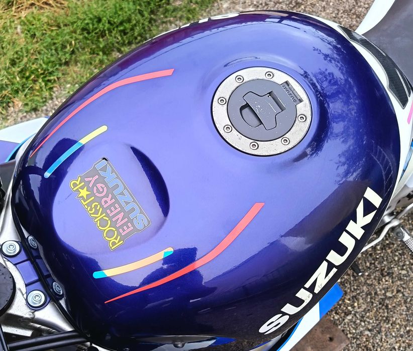REZERVOARE / MOTO / suzuki / gsxr / 600 / 750 / SRAD