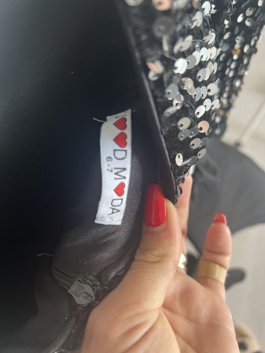 Детски официални рокли 6-7 г